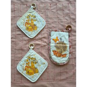 Vintage Franco Kitchen Set Pot Holders Oven Mitt Wheat Butterfly Yellow 3pc